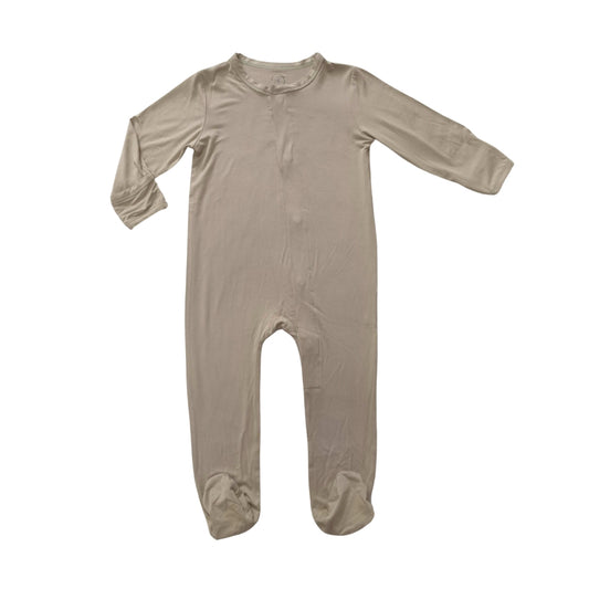 Bamboo Baby Pajamas - Quick Magnetic Fastener Sleeper in Oak (0-24 Months)